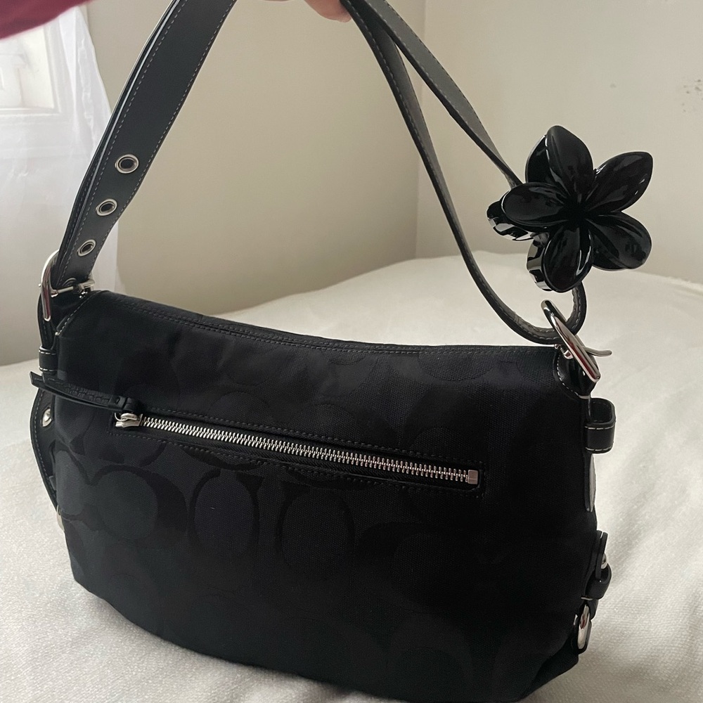 SOLD🖤 - Picture 4 of 6